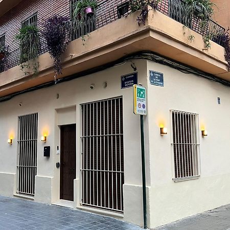 Mimi'S Apartment In En Corts Valencia Exterior photo